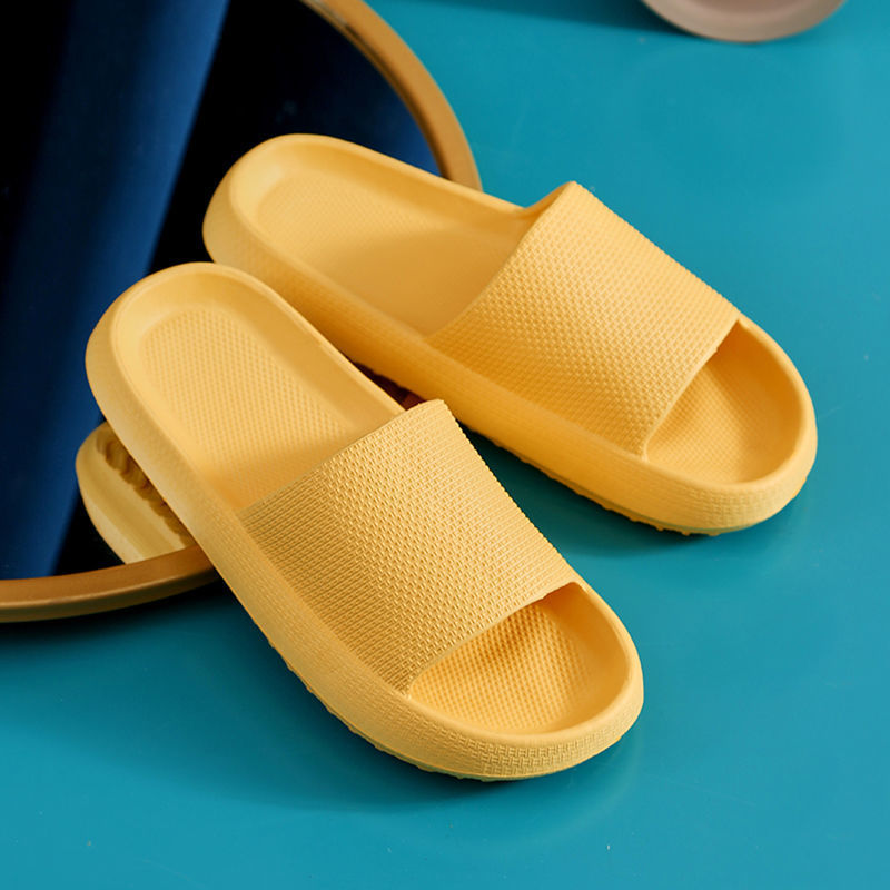 Men's Slippers with a Sense of Stepping on Poop for Summer Outer Wear 2023 New Indoor Home Non-slip Non-stinky Foot Sports Sandals and Slippers for Men